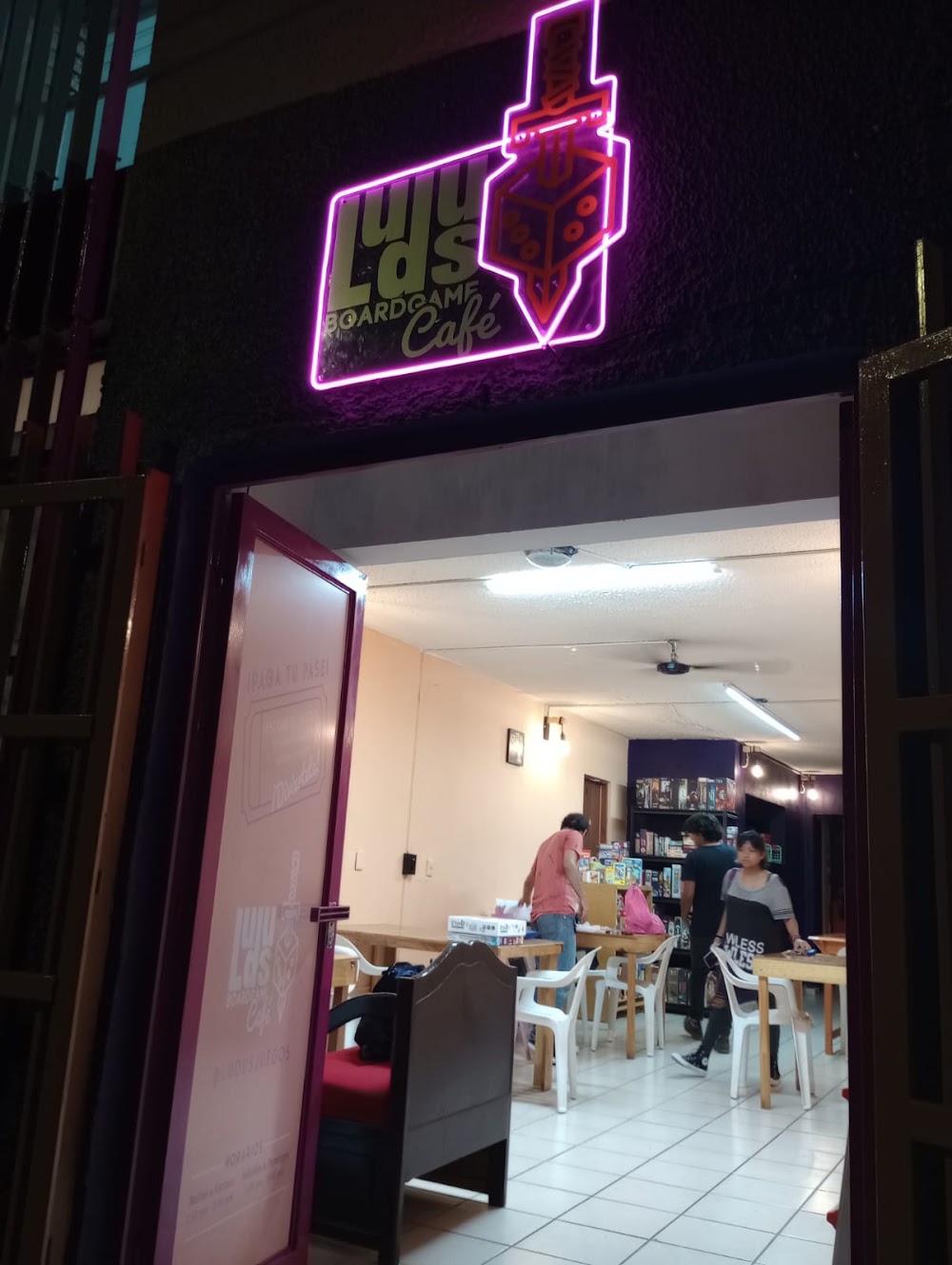 El Ludus Boardgame Café, tienda de TCG en Tepic