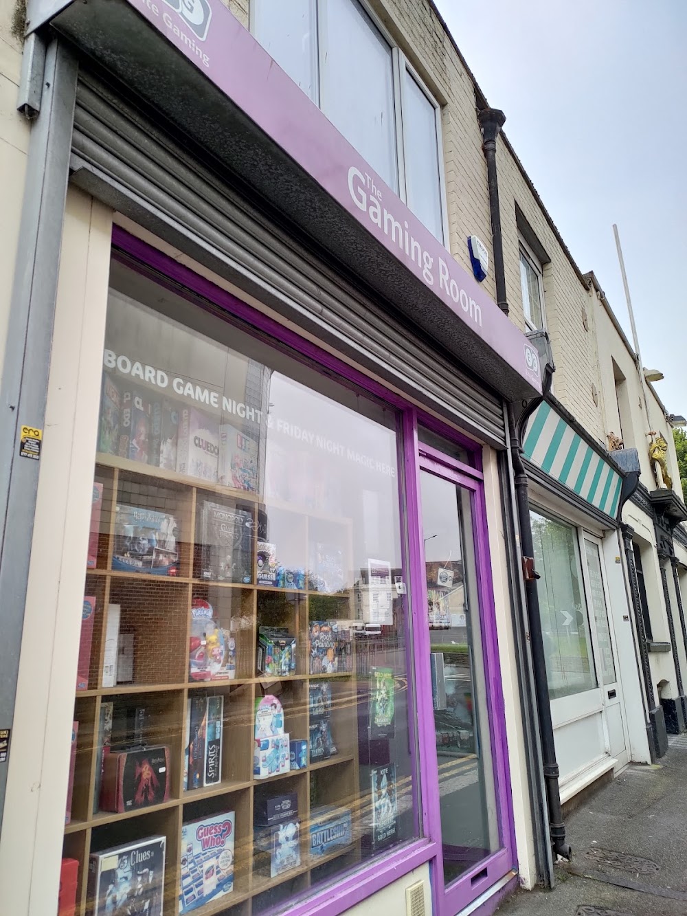 Elite Gaming, tienda de TCG en Dover
