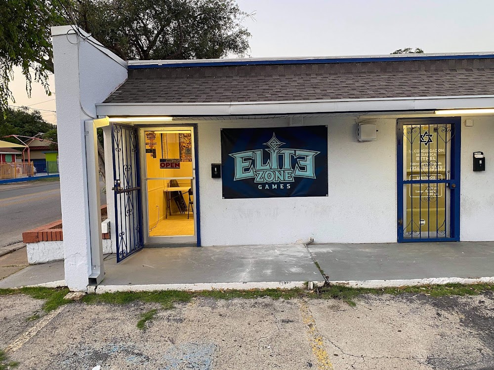 Elite Zone Games, tienda de TCG en Laredo