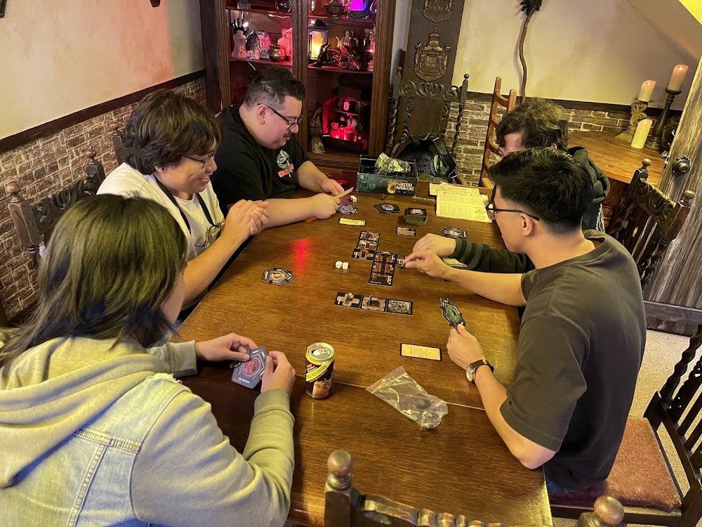 Ember Rest, tienda de TCG en Martinez