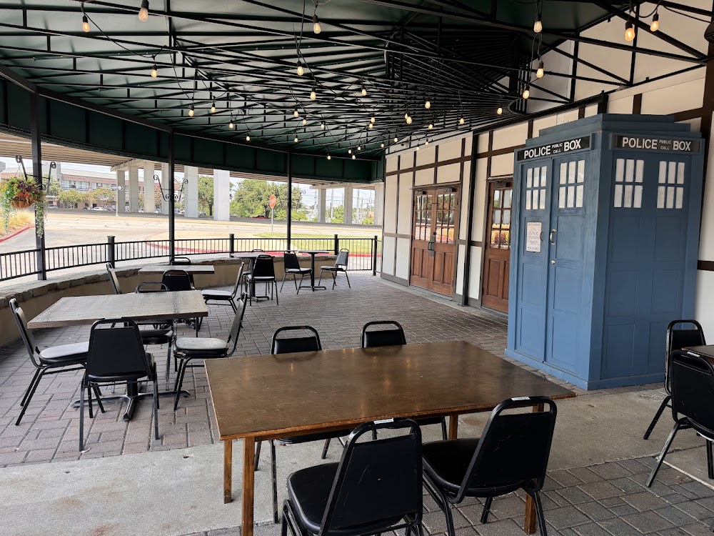 Emerald Tavern Games and Cafe, tienda de TCG en Austin