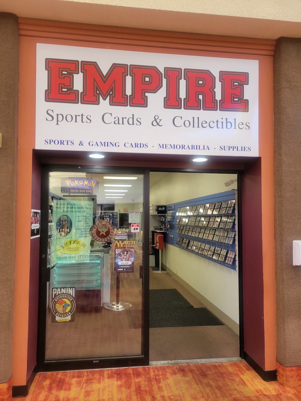 EMPIRE SPORTS CARDS, tienda de TCG en San Angelo