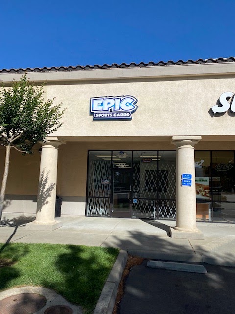 Epic Sports Cards, tienda de TCG en Lincoln