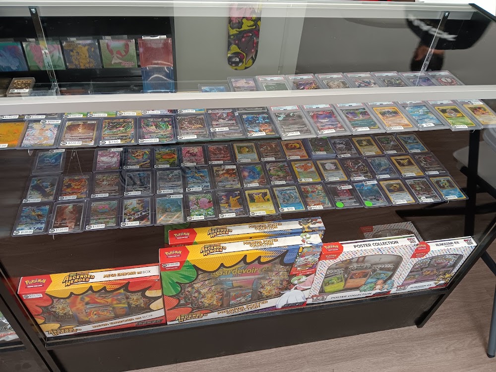 Evolve and Score Cards, tienda de TCG en Wind Gap