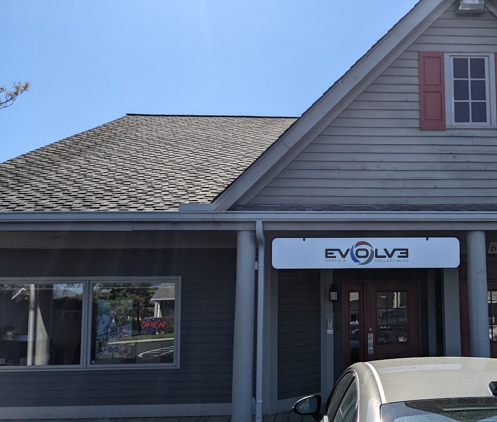 Evolve Cards & Collectibles LLC, tienda de TCG en Columbus