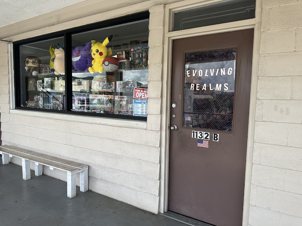 EVOLVING REALMS, a TCG store in East Honolulu