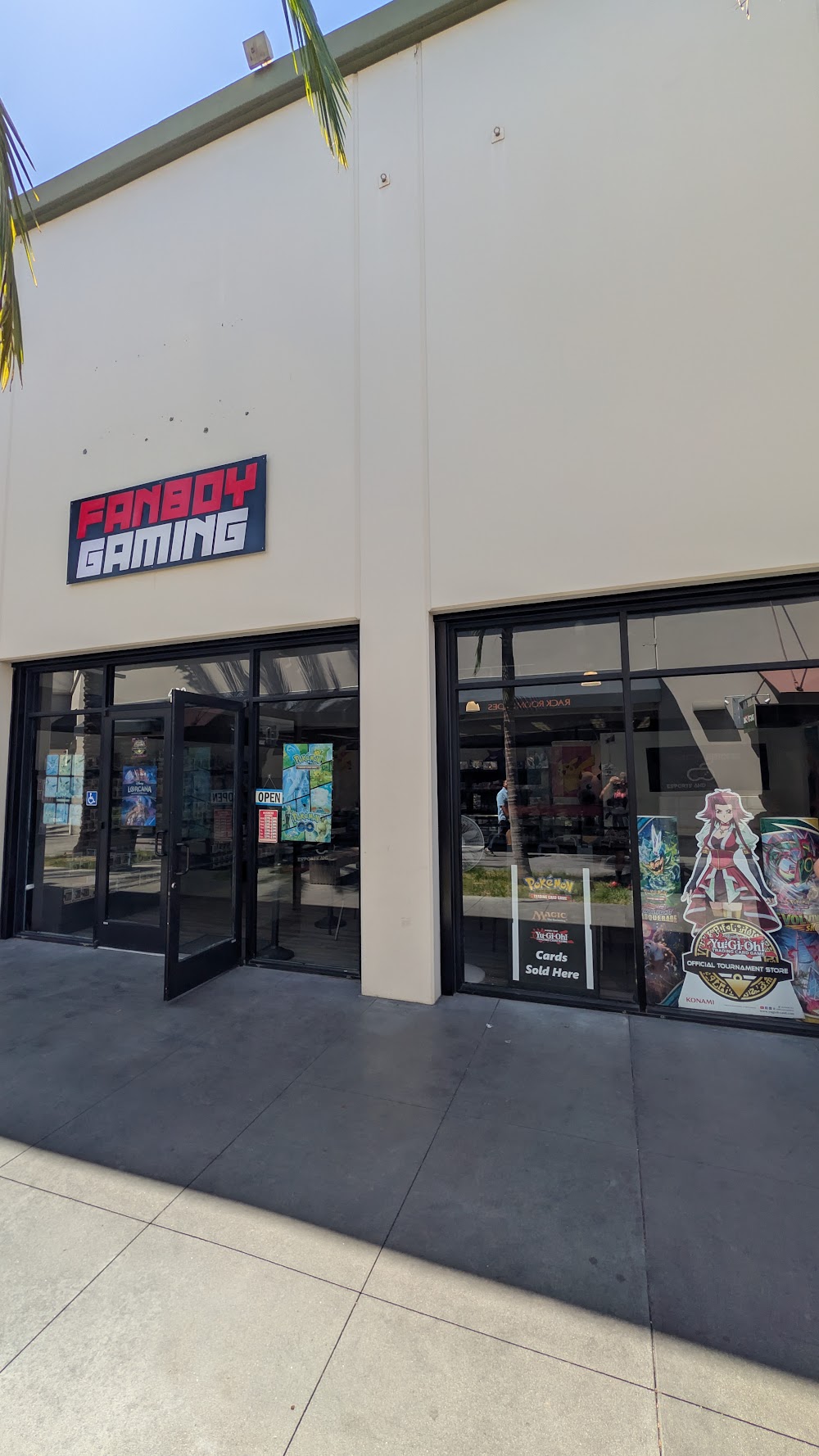 Fanboy Gaming Esports and Game Center, tienda de TCG en San Diego