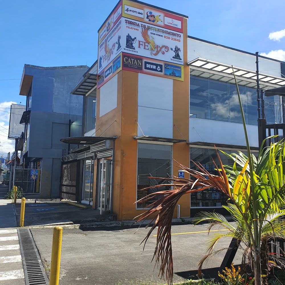 Fenix, Tienda de Entretenimiento