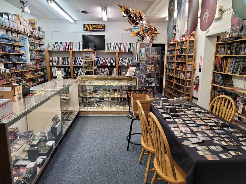 Flights 2 Game and Hobby, tienda de TCG en Albany
