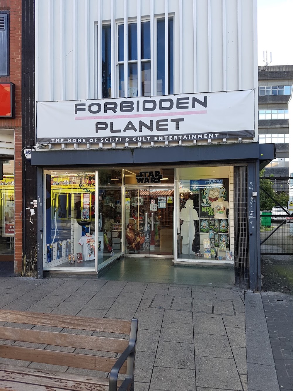 Forbidden Planet Croydon, tienda de TCG en Croydon