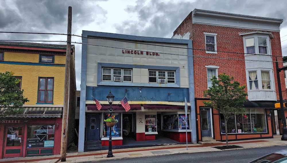 Fourcorners Comics & Games - Gettysburg, tienda de TCG en Gettysburg