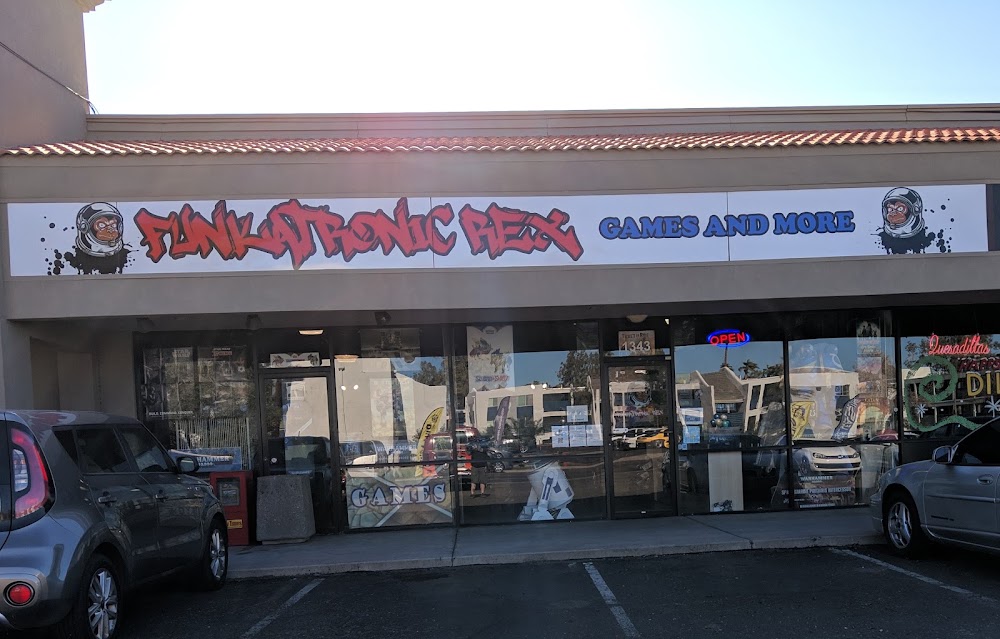 Funkatronic Rex, tienda de TCG en Phoenix