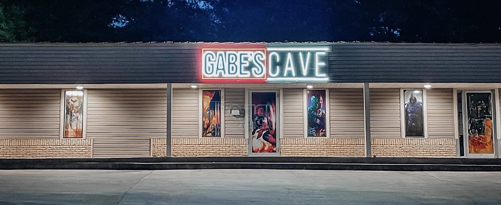 Gabe's Cave, tienda de TCG en El Dorado