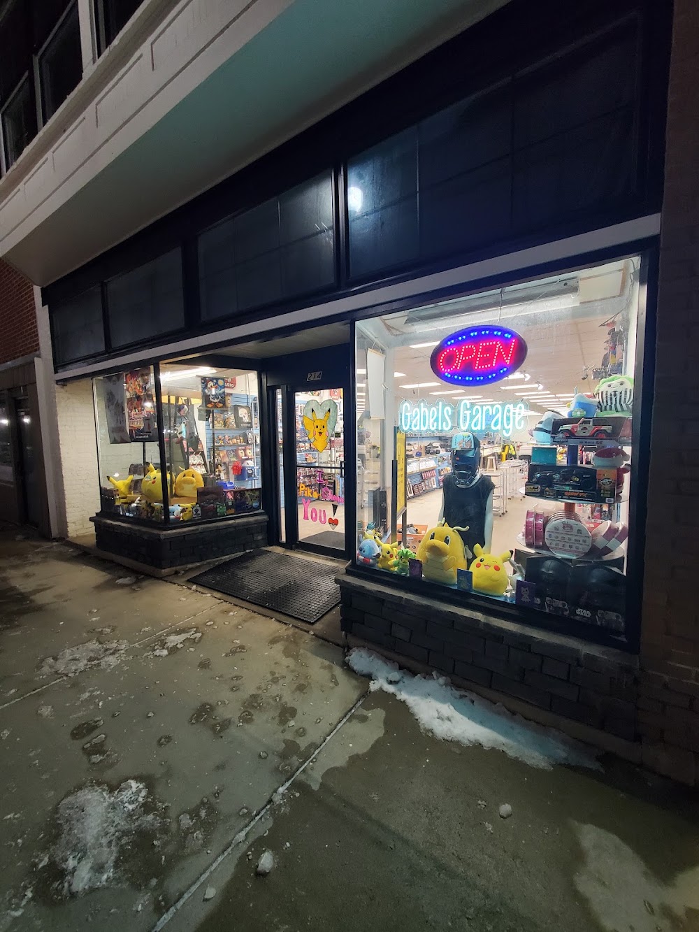 Gabel's Garage Cards and Collectibles, tienda de TCG en Findlay