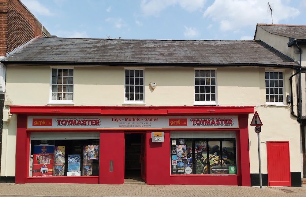Game On Toymaster, tienda de TCG en Saffron Walden