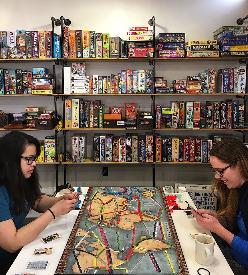 Game Point Cafe, tienda de TCG en Nashville