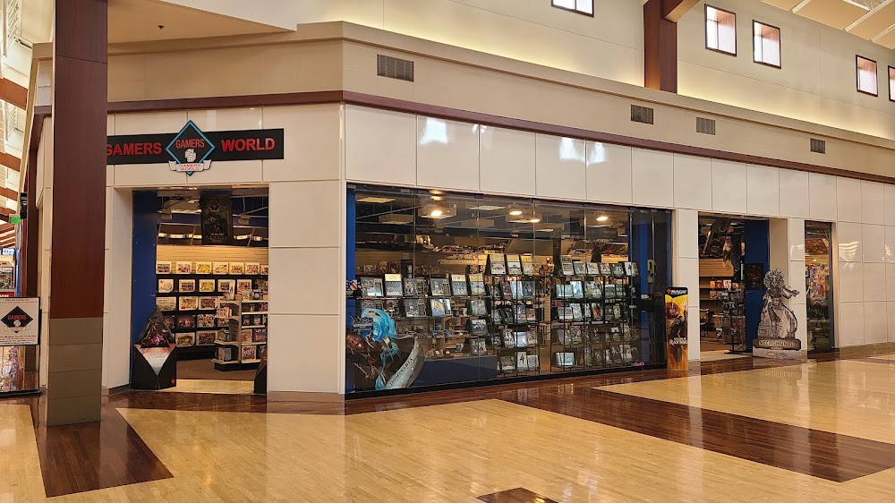 Gamers World Gurnee Mills, tienda de TCG en Gurnee