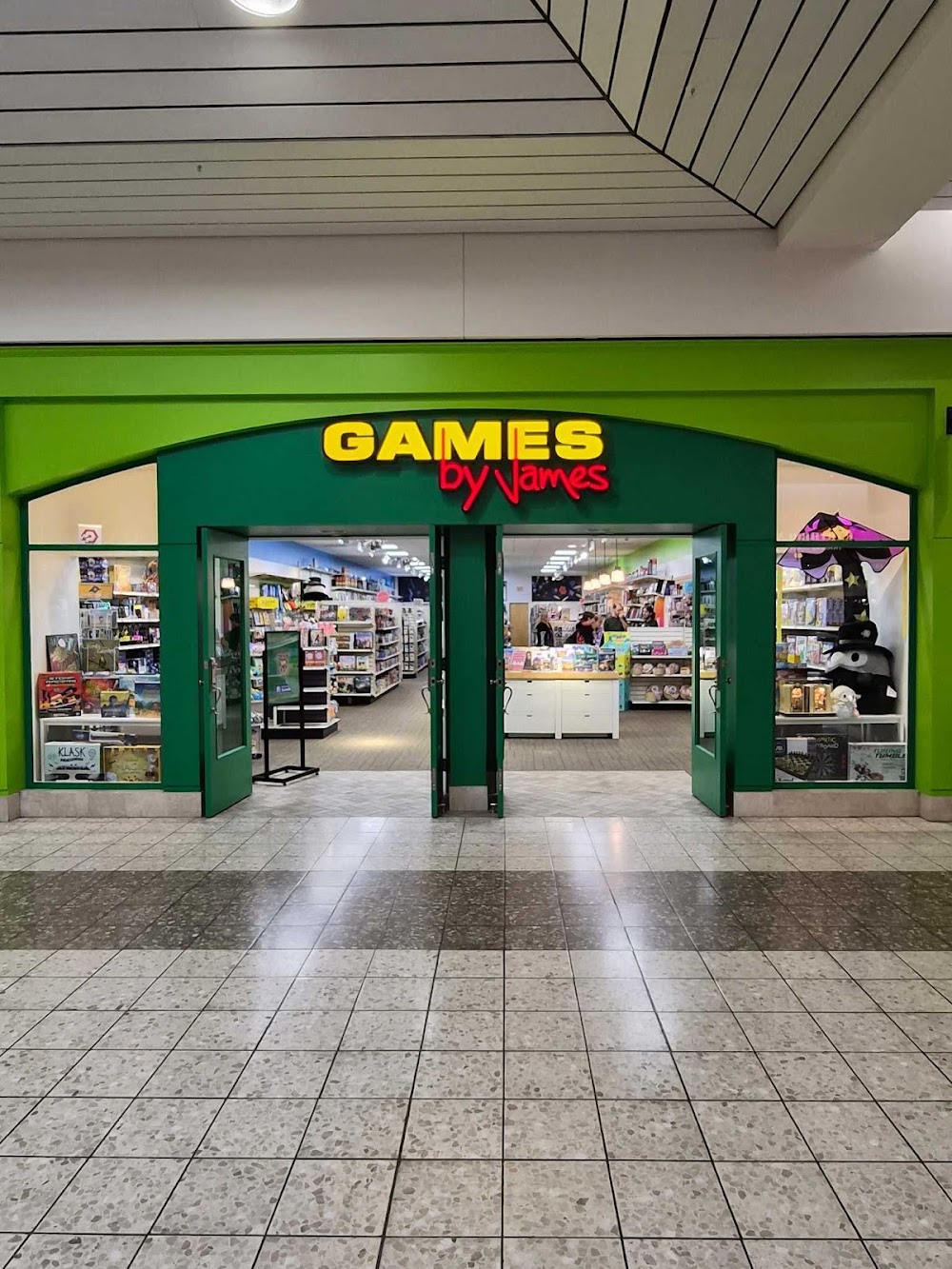 Games by James - Eau Claire, tienda de TCG en Eau Claire