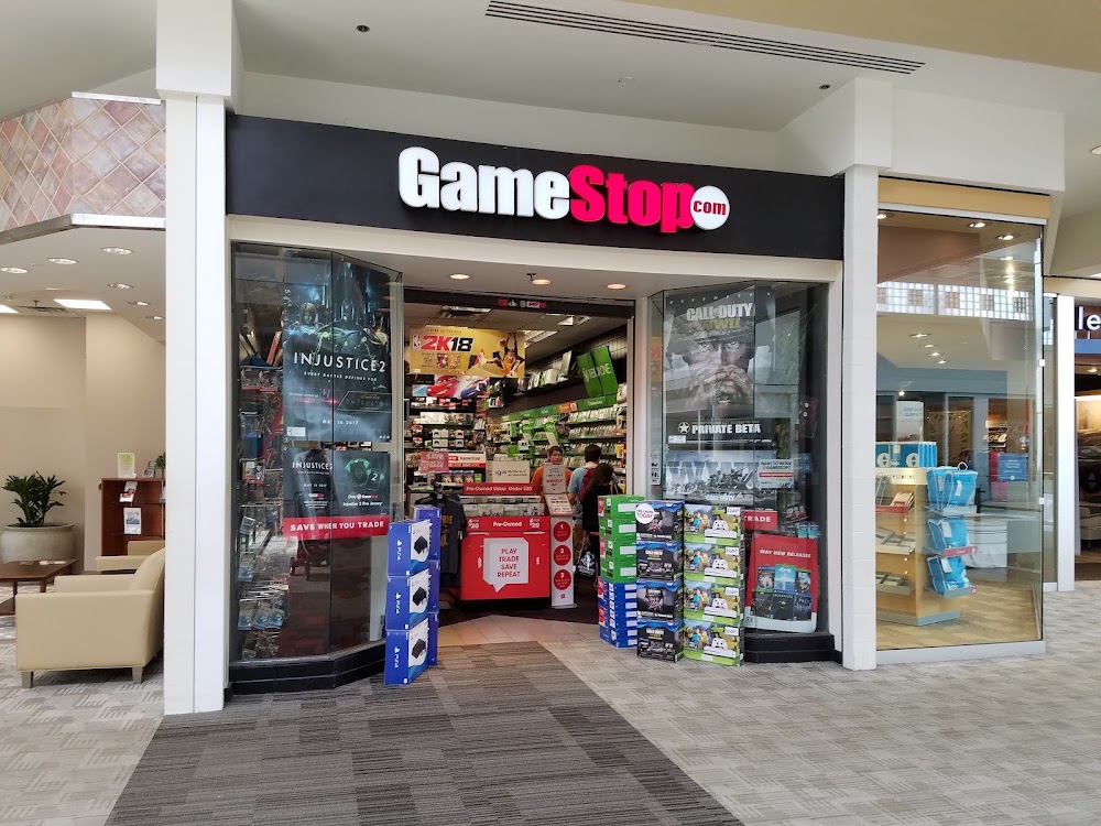 GameStop - 0196 - Pheasant Lane Mall, tienda de TCG en Nashua