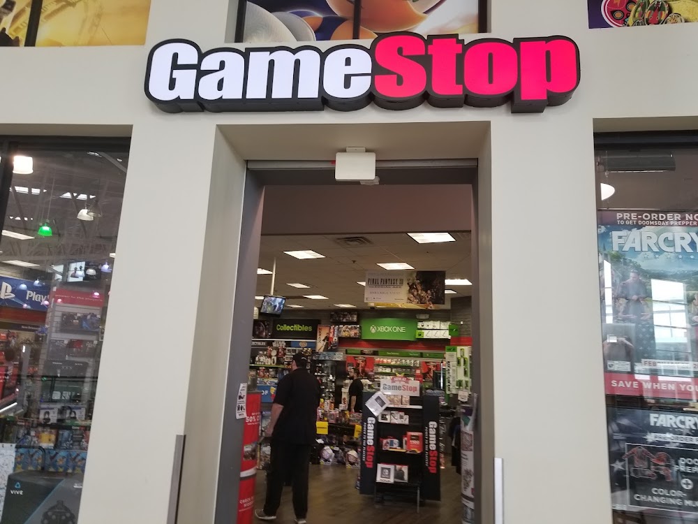 GameStop #0451, tienda de TCG en Arlington