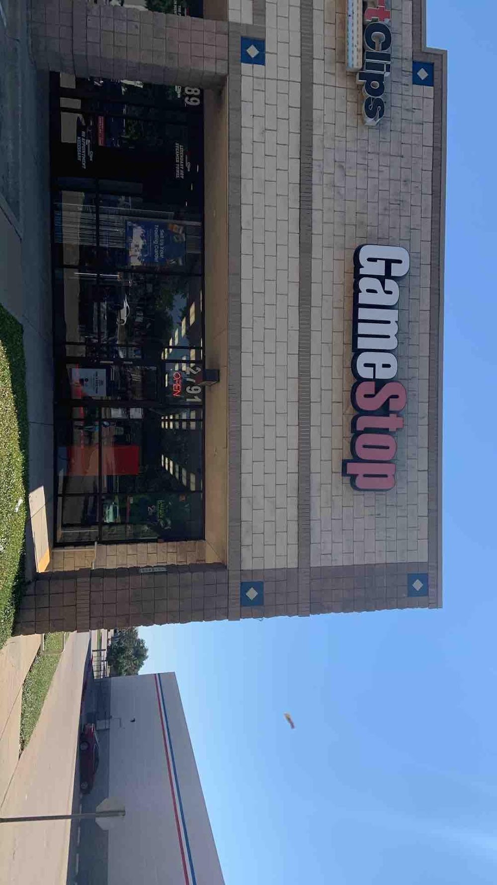 GameStop #0462, tienda de TCG en Rockwall