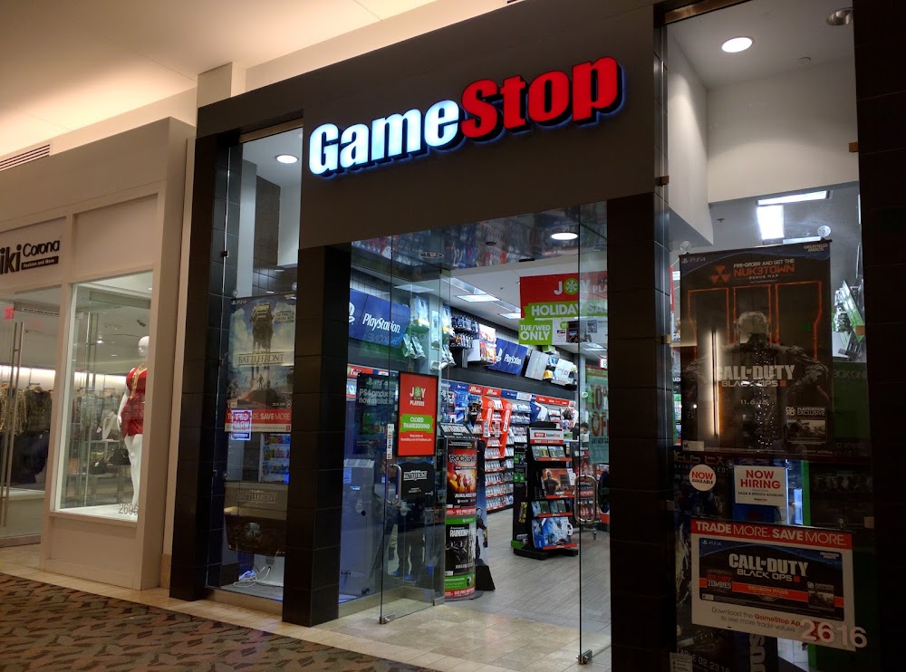 GameStop - 1190 - Southcenter Mall, tienda de TCG en Tukwila