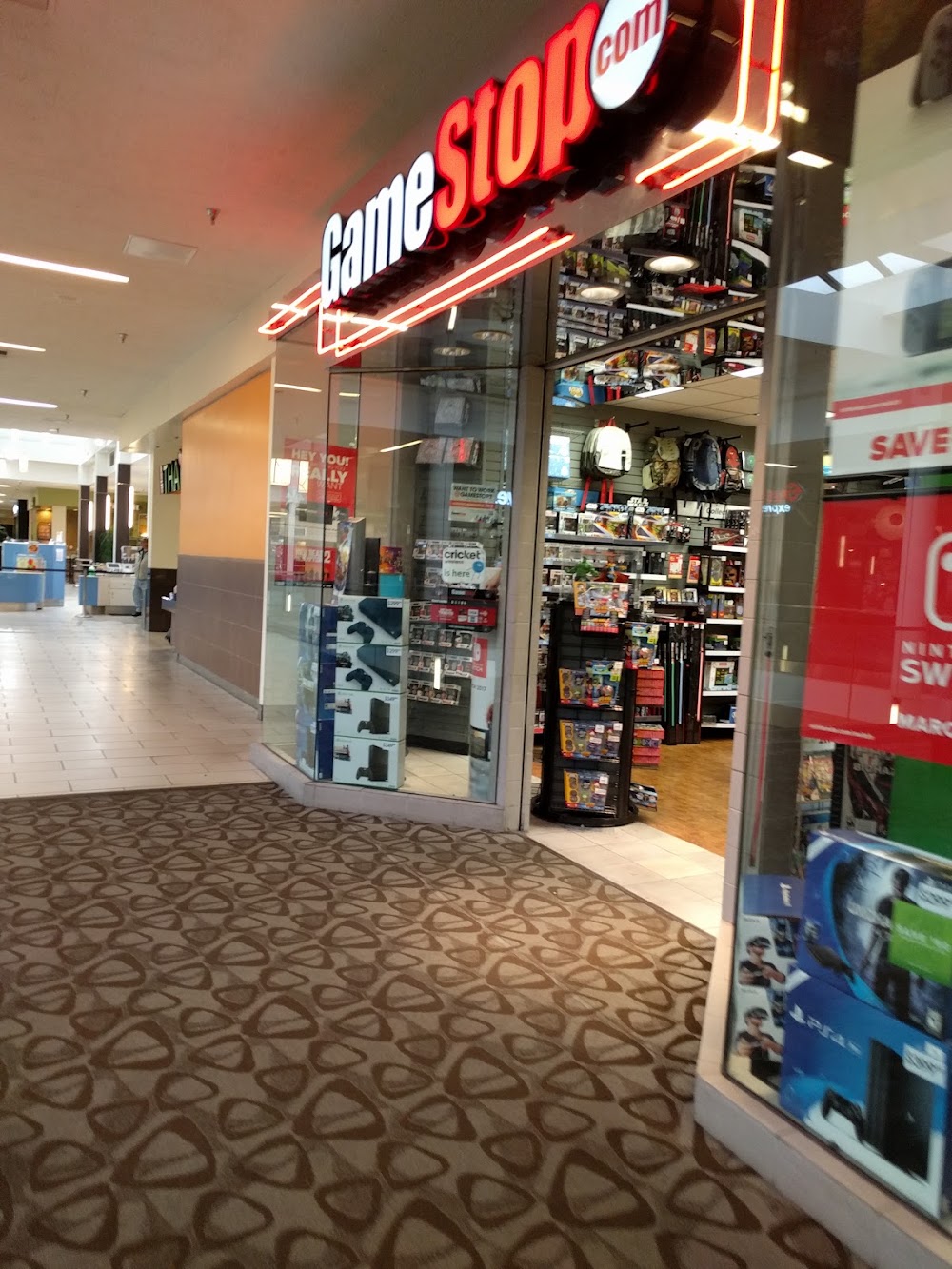 GameStop - 1319 - Vancouver Mall, tienda de TCG en Vancouver