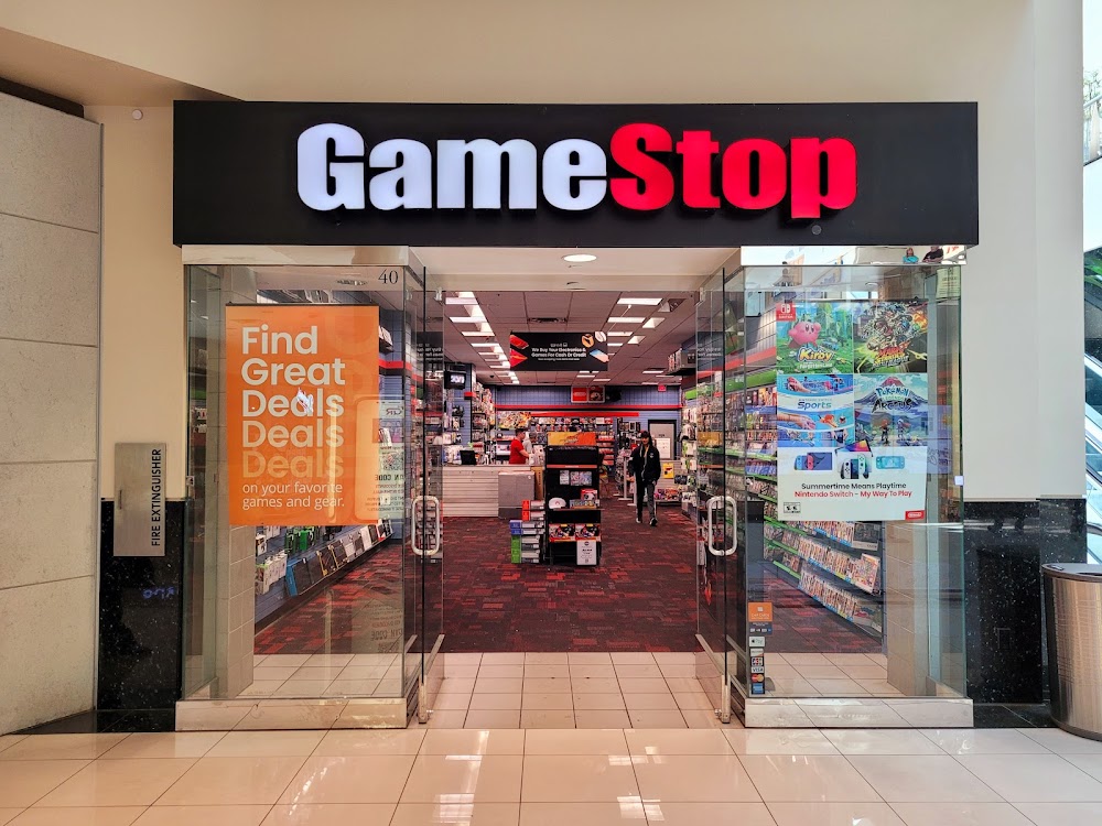 GameStop - 1402 - Northridge Fashion Center, tienda de TCG en Los Angeles