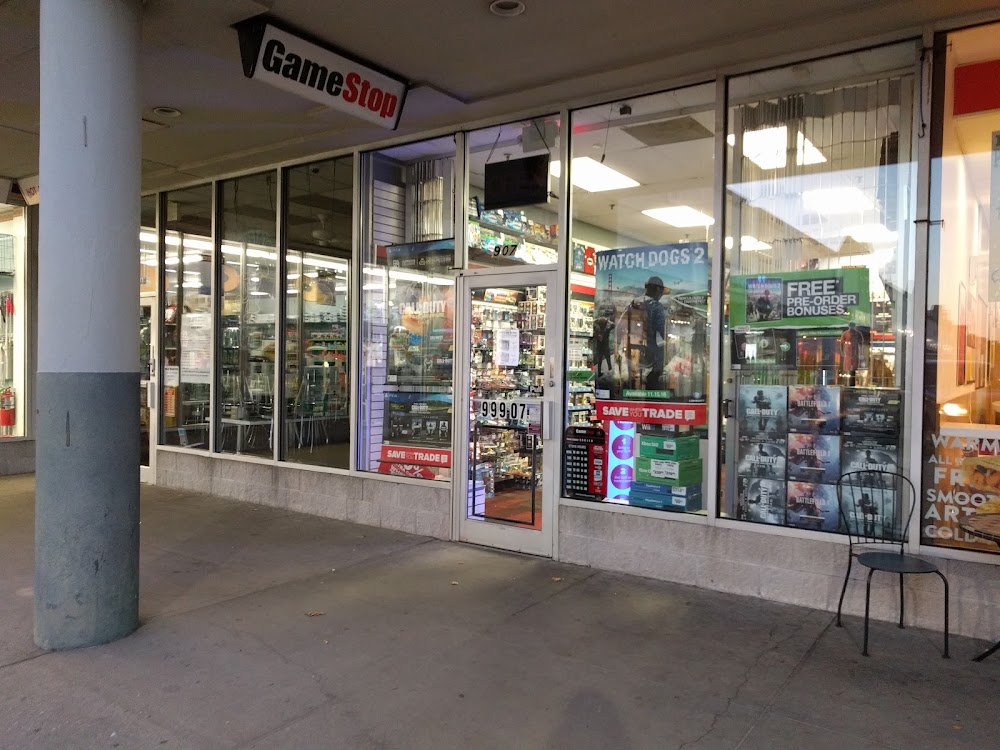 GameStop - 1556 - Southport S/C, tienda de TCG en Shirley