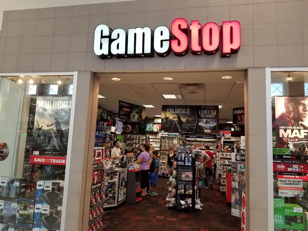 GameStop - 1867 - Arrowhead T/C, tienda de TCG en Glendale