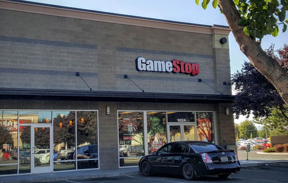 GameStop - 2332 - Valley Plaza, tienda de TCG en Union Gap