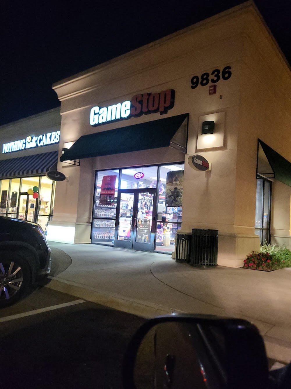 GameStop - 2371 - Santee Trolley, tienda de TCG en Santee