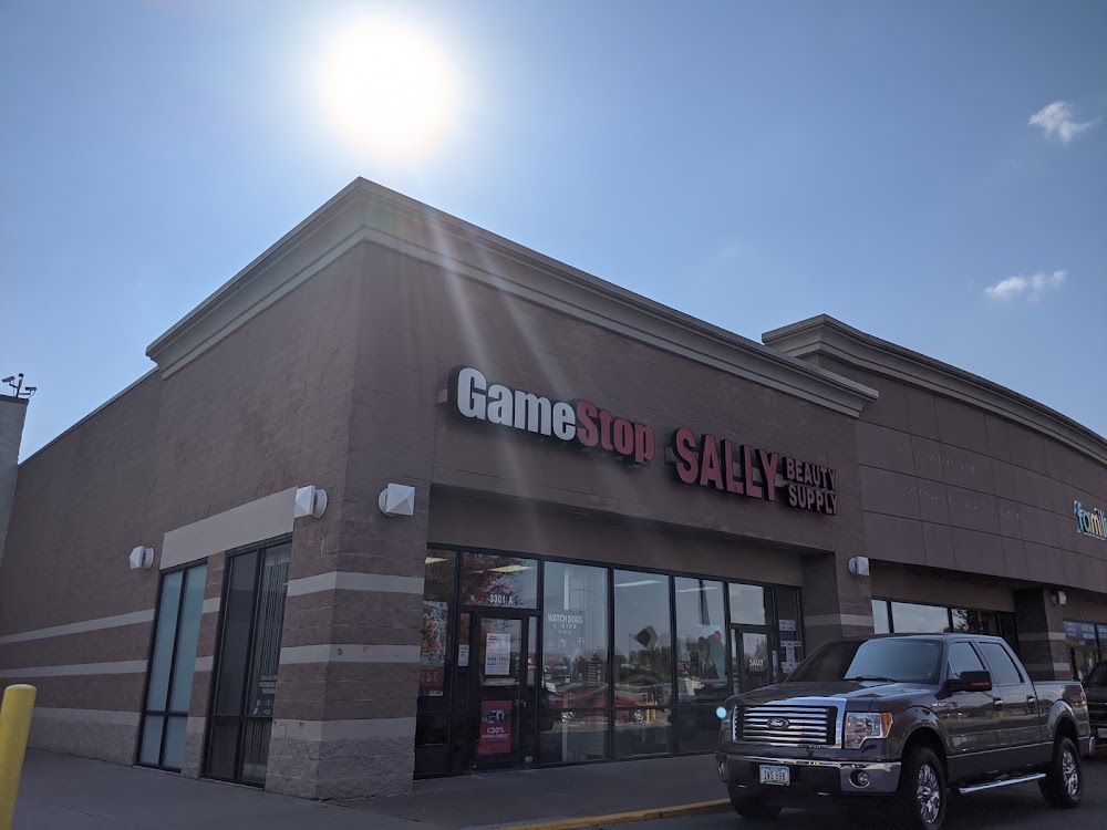 GameStop - 2522 - Wal-Mart SuperCenter, tienda de TCG en Davenport