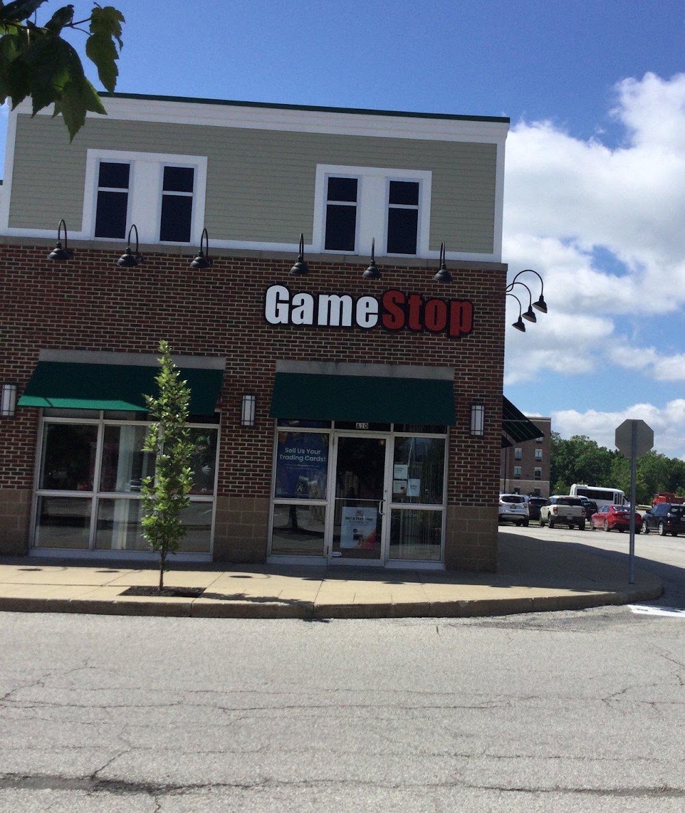 GameStop - 2528 - Brunswick Town Center, tienda de TCG en Brunswick