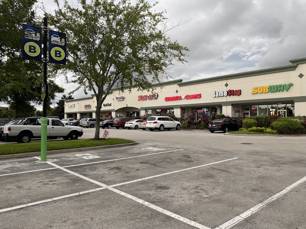GameStop - 2599 - Millenia Plaza, tienda de TCG en Orlando