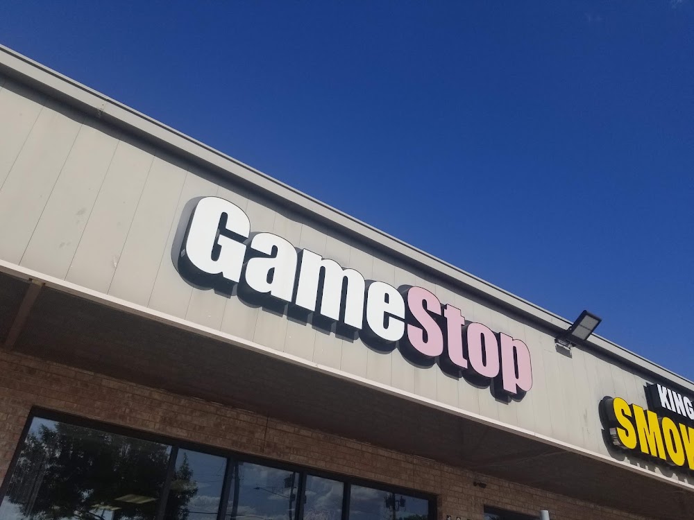 GameStop - 2798 - Collins S/C, tienda de TCG en Arlington