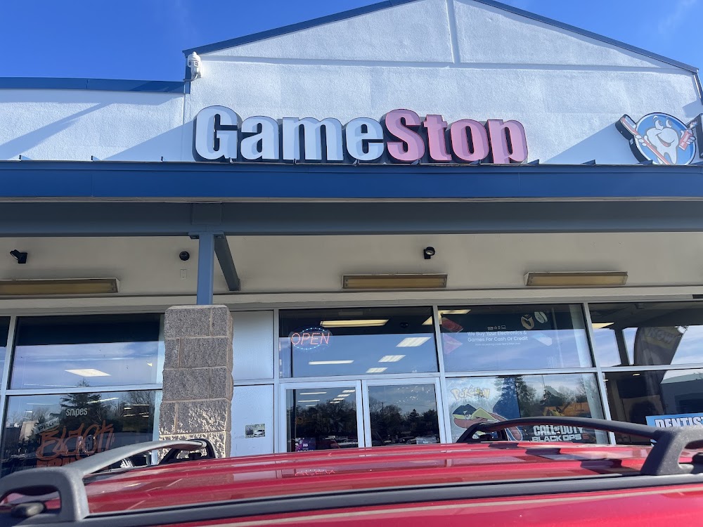 GameStop - 3583 - Wal-Mart Center, tienda de TCG en Springfield