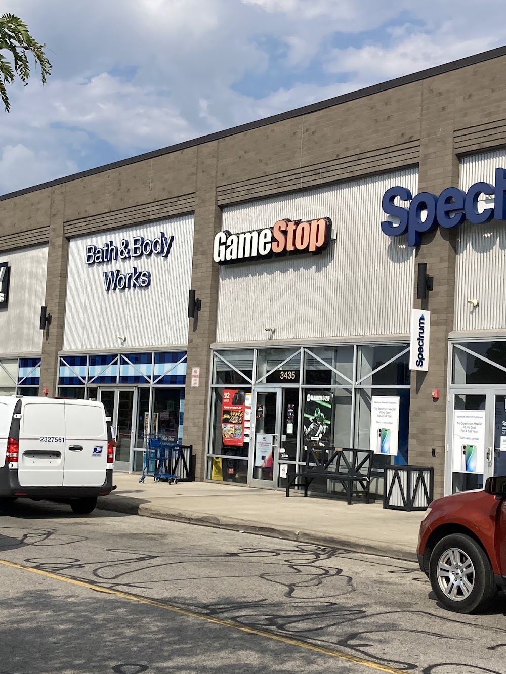GameStop - 3767 - Steelyard Commons, tienda de TCG en Cleveland