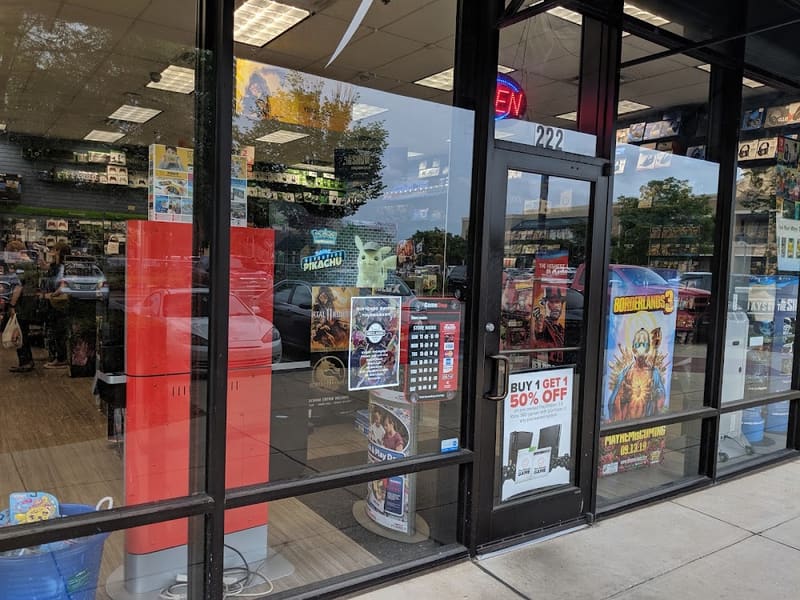 GameStop - 3945 - Midtown Village, a TCG store in Tuscaloosa