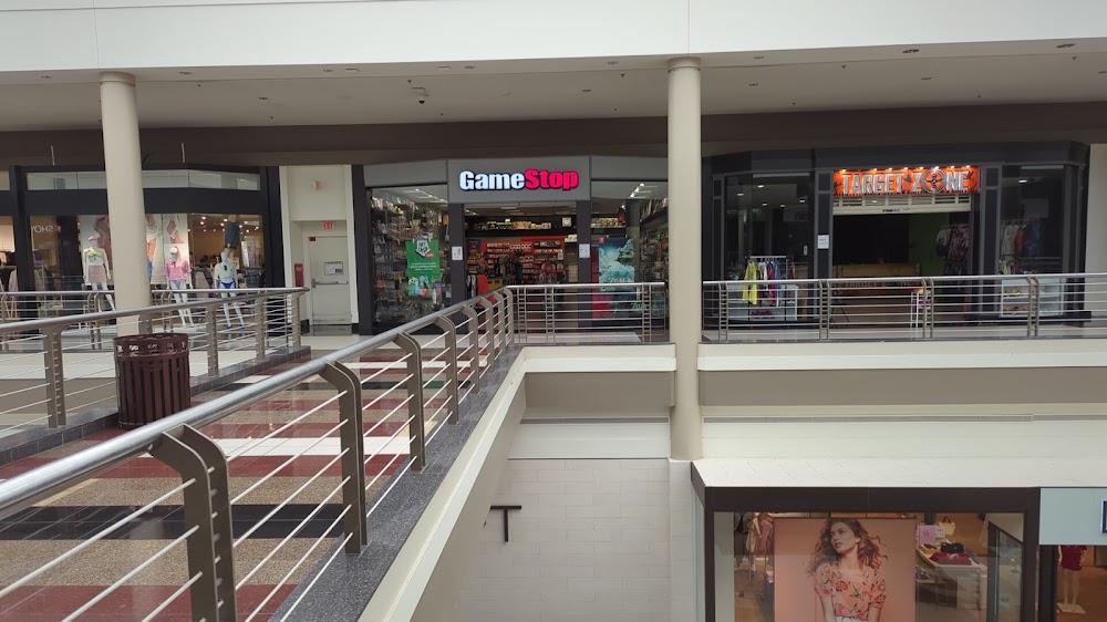 GameStop - 4029 - Buffalo, tienda de TCG en Buffalo