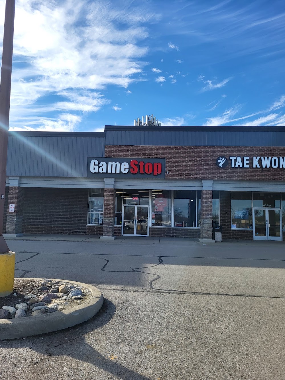 GameStop - 403 - Mount Prospect, tienda de TCG en Mount Prospect