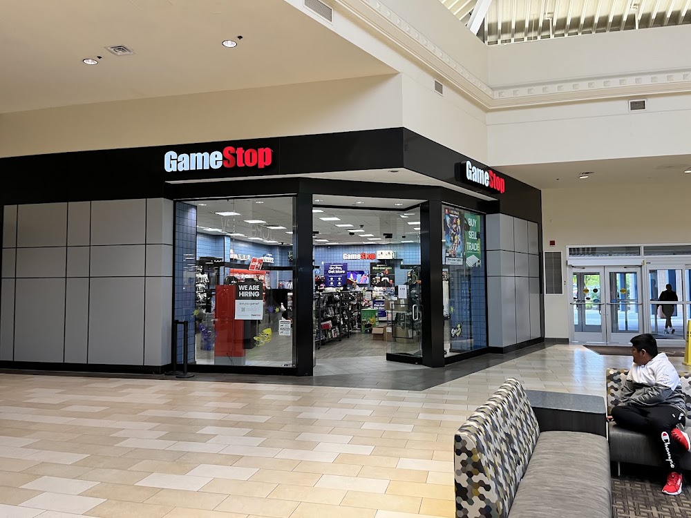 GameStop - 4256 - Christiana Mall, tienda de TCG en Newark
