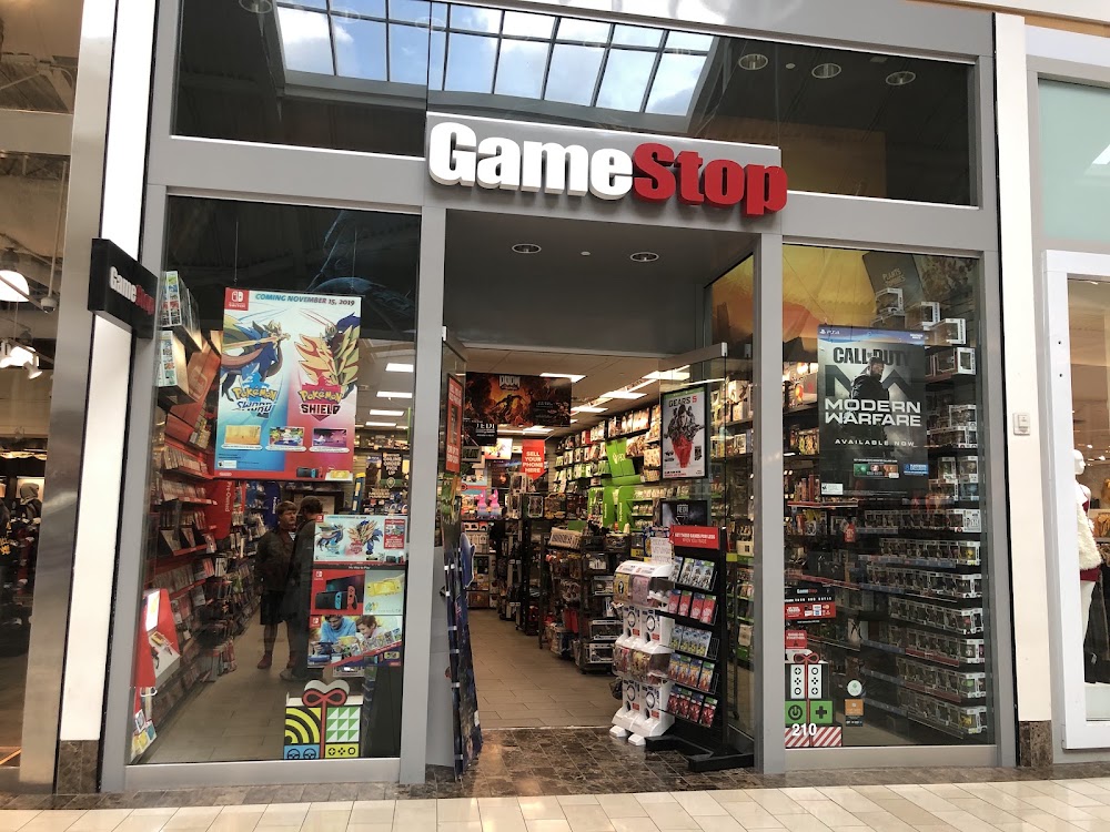 GameStop - 4377 - The Galleria At Roseville, tienda de TCG en Roseville