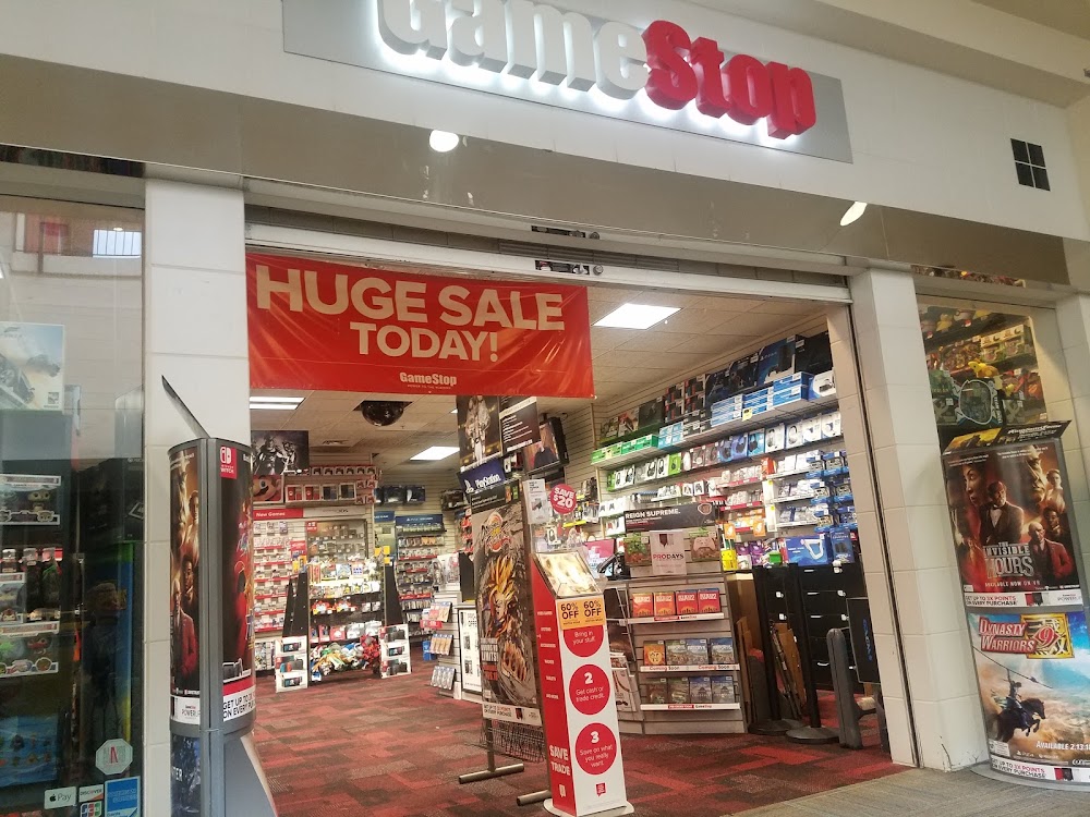 GameStop - 4416 - Salem Center, tienda de TCG en Salem