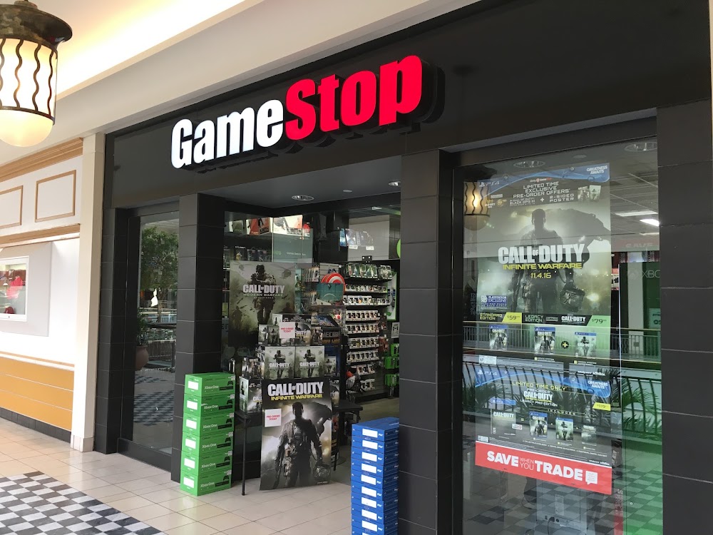 GameStop - 4570 - Hillsdale, tienda de TCG en San Mateo