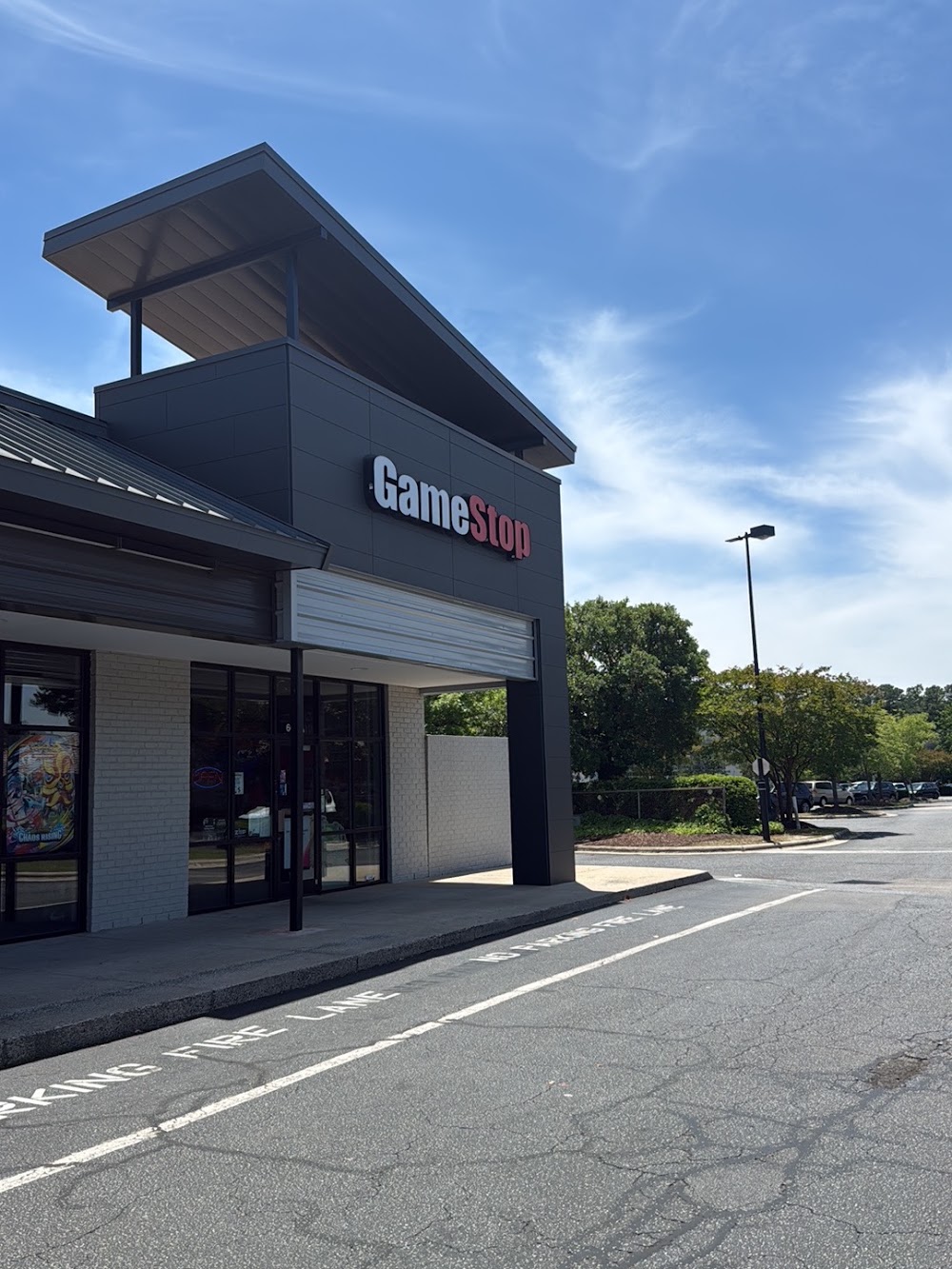 GameStop - 4684 - Arlington Plaza, tienda de TCG en Greenville