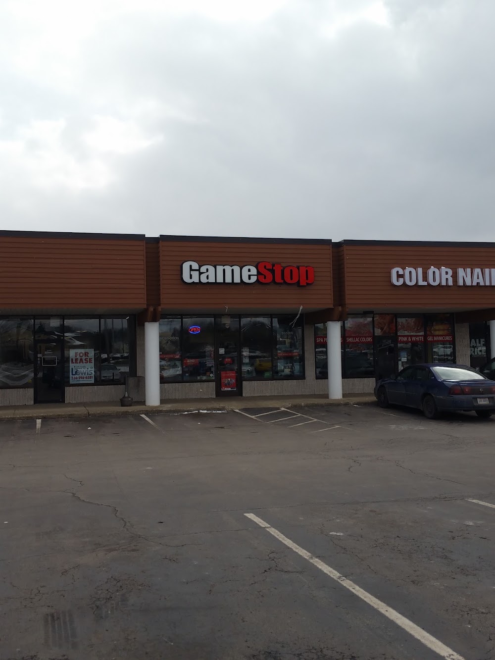 GameStop - 4817 - Presidential Square, tienda de TCG en Youngstown