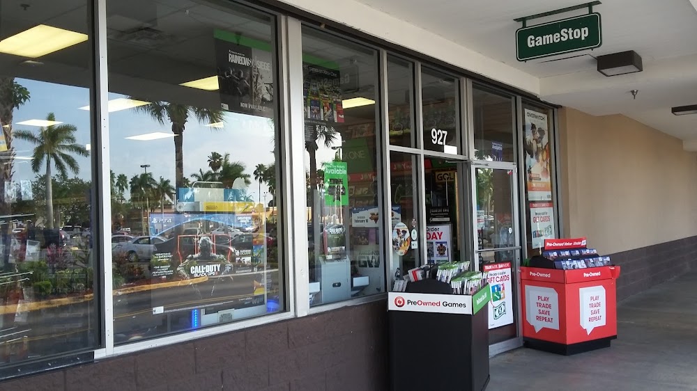 GameStop - 4903 - Homestead Towne Square, tienda de TCG en Homestead