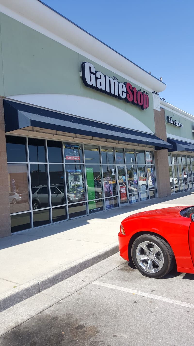 GameStop - 5105 - Battlefield Parkway Shops, a TCG store in Fort Oglethorpe