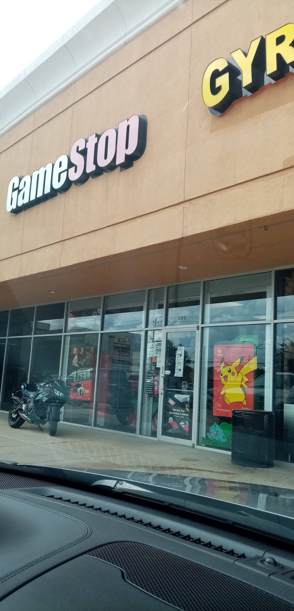GameStop - 5111 - Webster Plaza, tienda de TCG en Webster